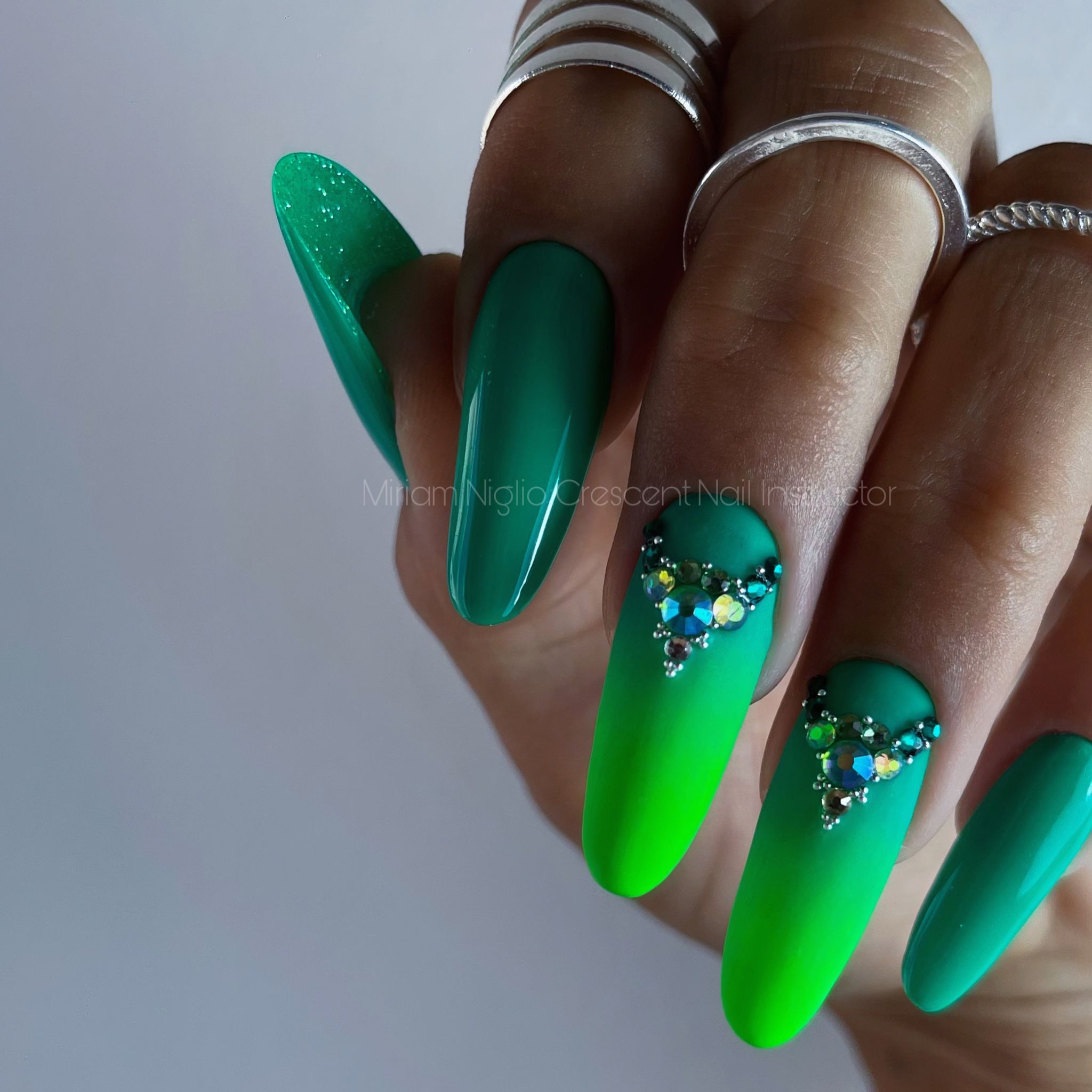 Gel Polish 8ml Jungle Green