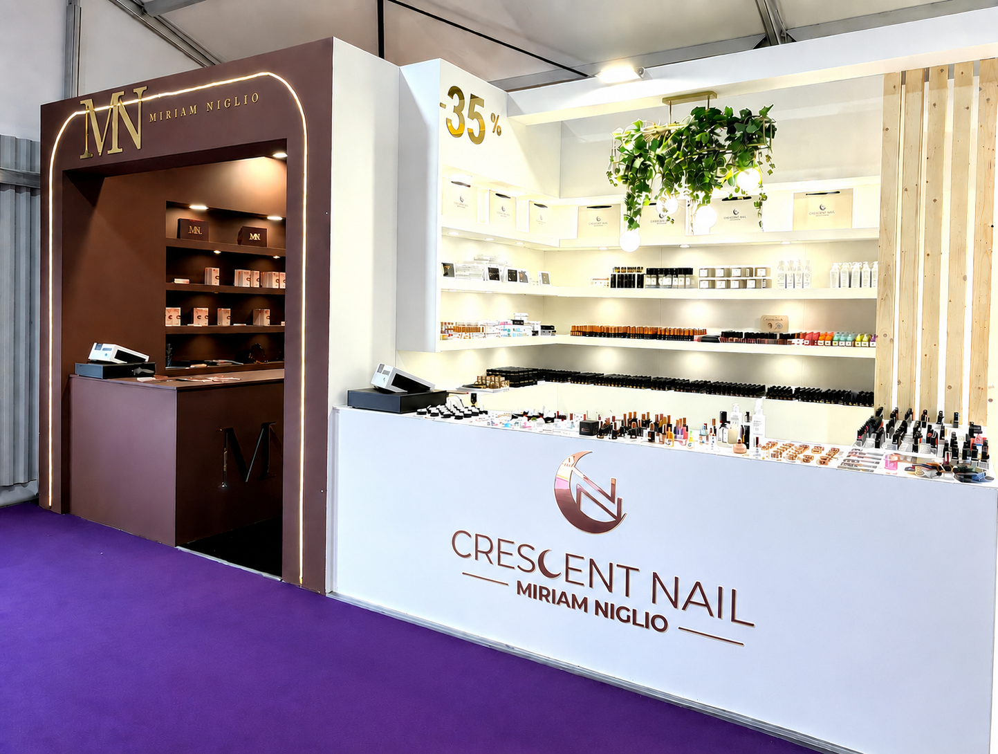 Crescentnail