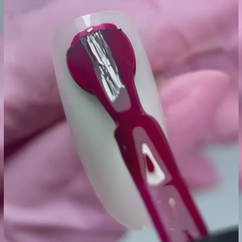 Carica video: Gel polish 8ml Black Cherry Crescent Nail