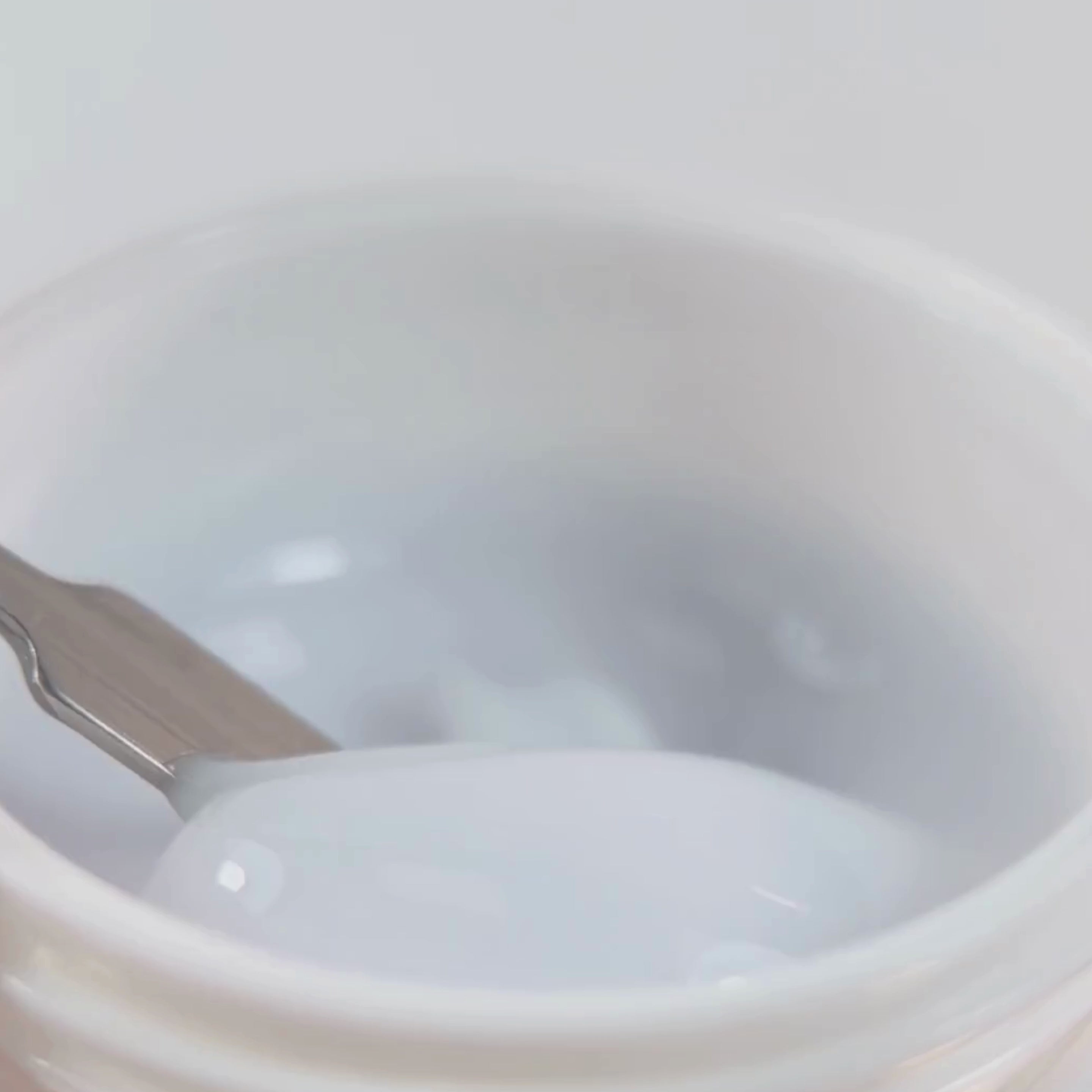 Carica video: Builder Gel 50gr Milky