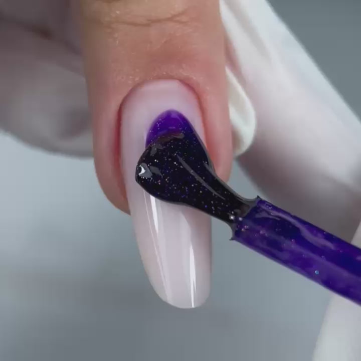 Carica video: Gel Polish 8ml Purple Galaxy