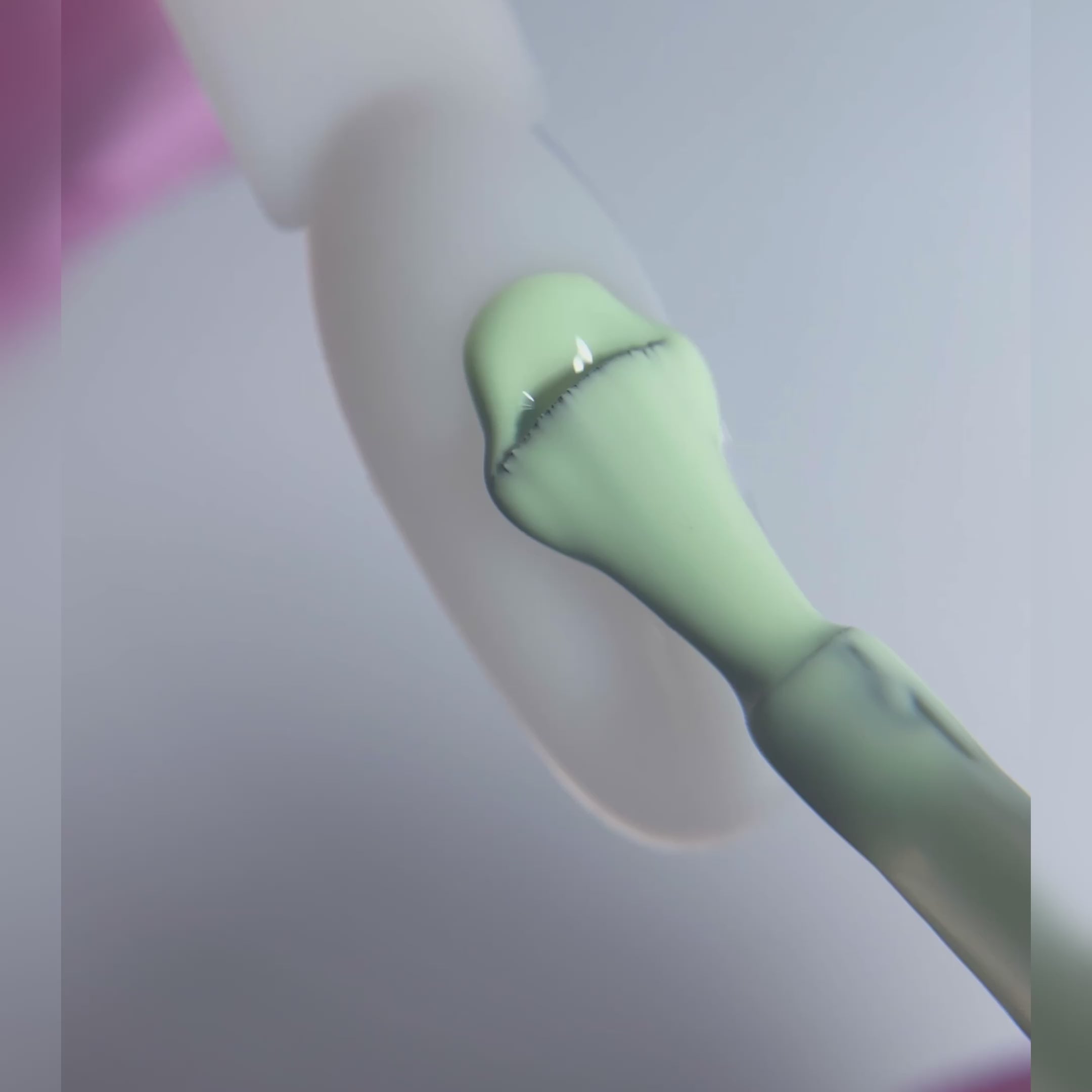 Carica video: Gel polish 7 ml green apple Crescent Nail