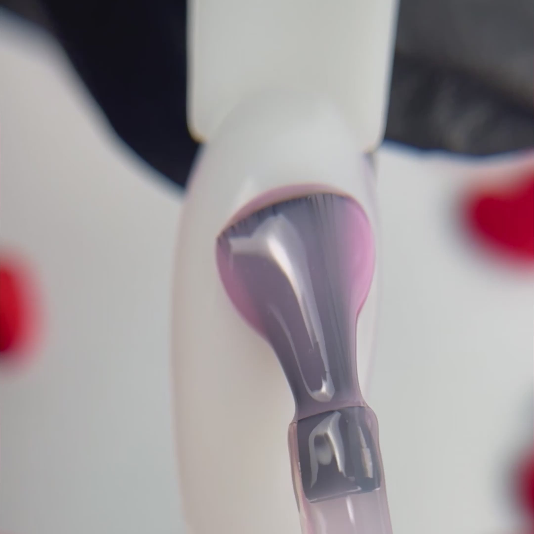 Carica video: Gel polish 8 ml First Love Crescent Nail